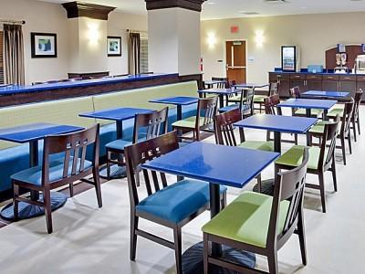 Hotel Express & By Ihg Williamsport