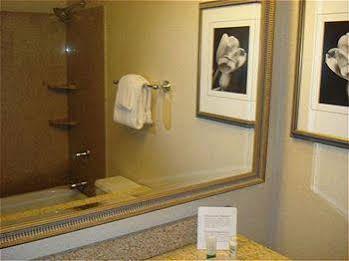 Express & By Ihg