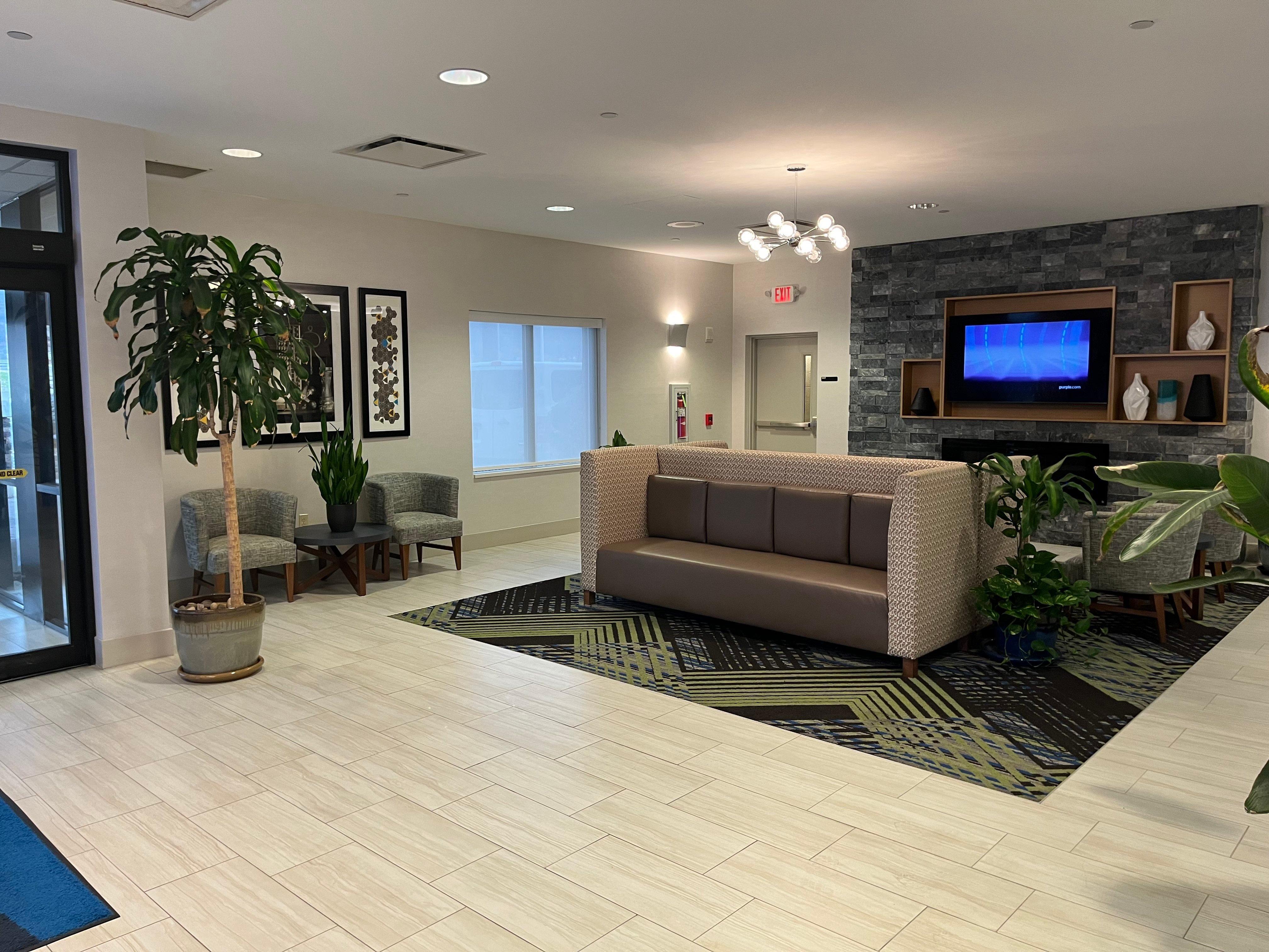Hotel Express & By Ihg Williamsport