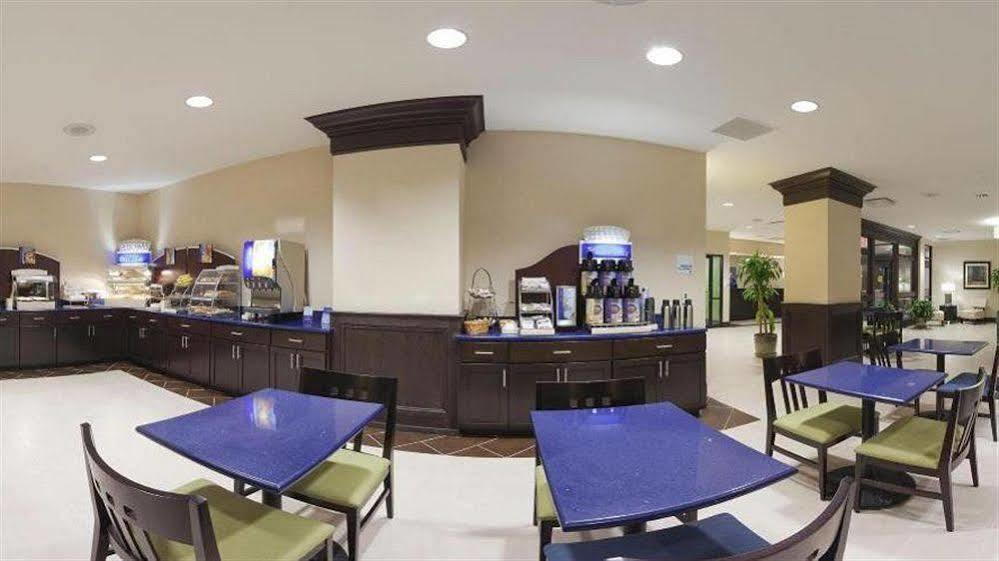 Hotel Express & By Ihg Williamsport