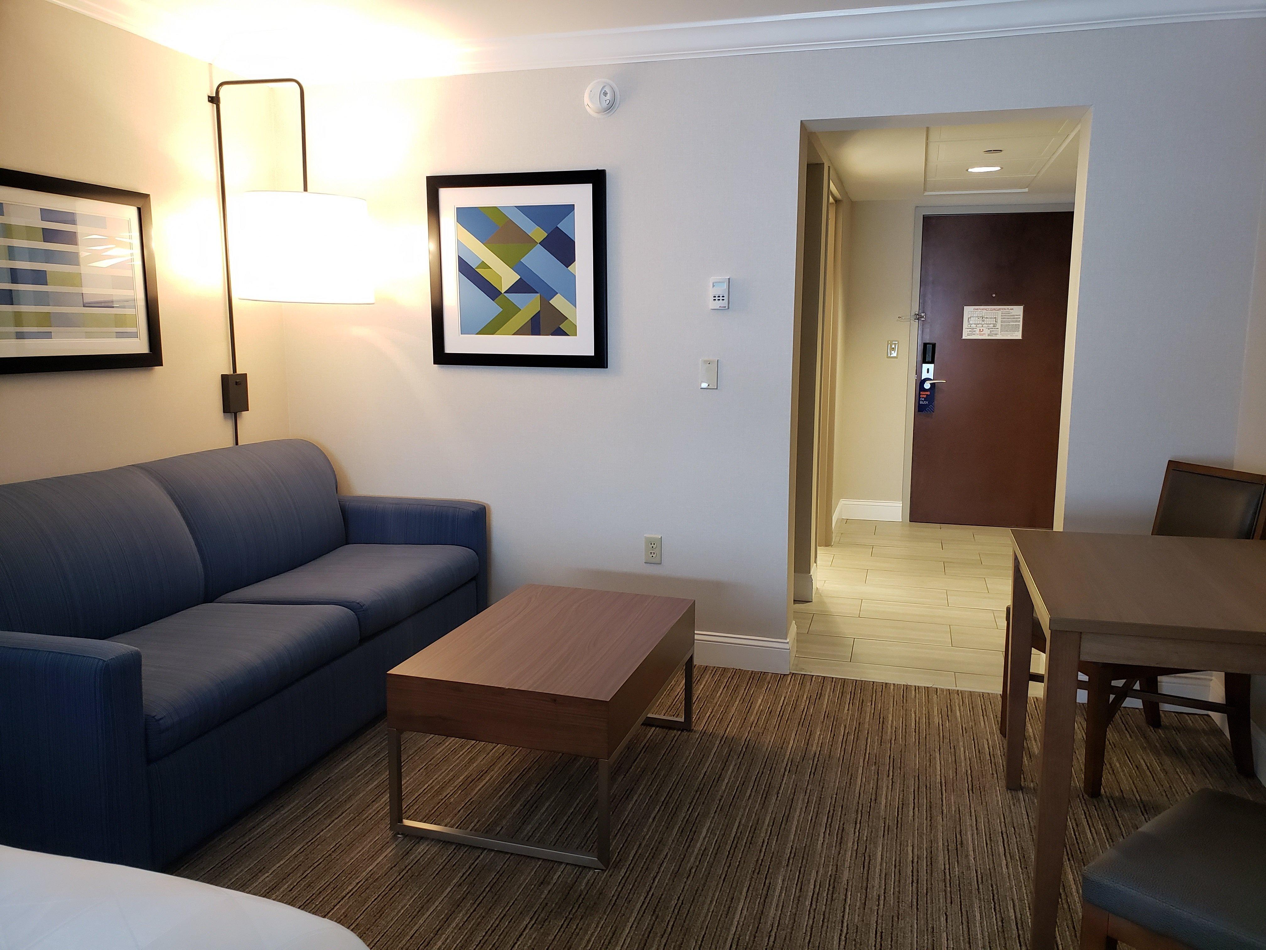 Hotel Express & By Ihg